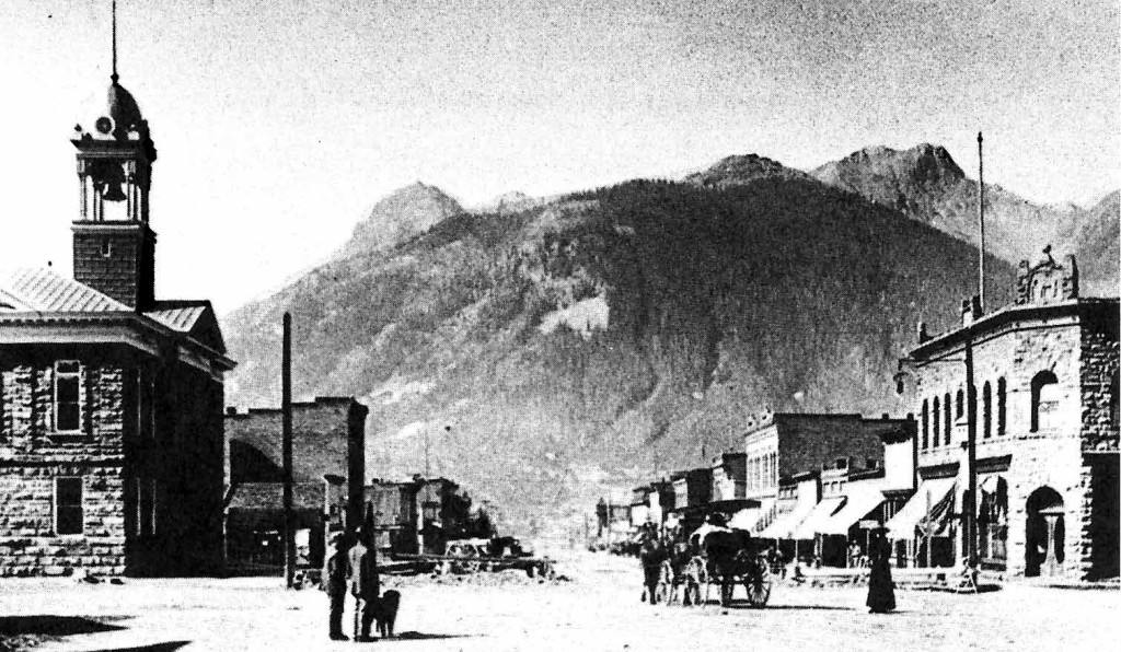 Silverton in the late 1800s. Photo Rio Grande Archives.
